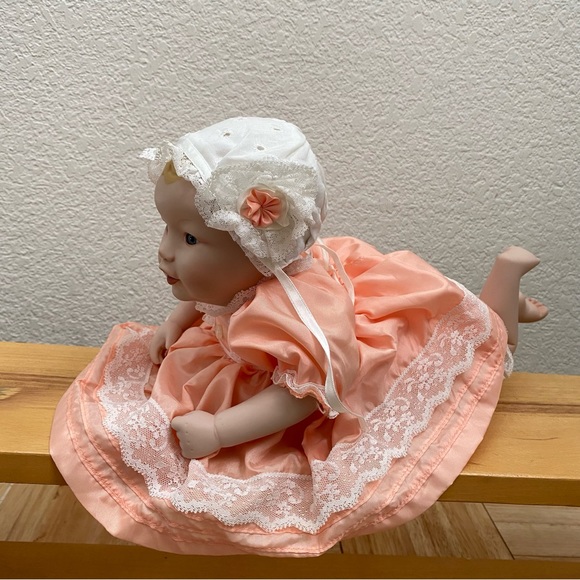 Vintage 1986 Knowles “Heather” Yolanda's Picture Perfect Babies Collection Doll - Picture 12 of 13